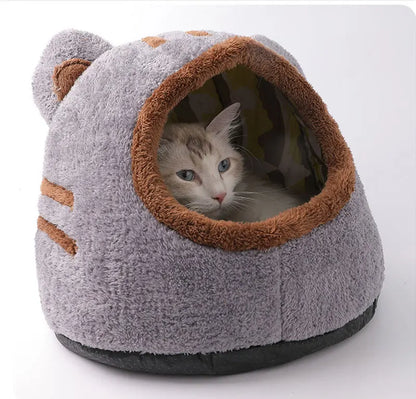 Winter Deep Sleep Comfort Cat Bed Cute Bear Head Shape Nest Pets Tent Cozy Cave for Cats House Soft And Self Warming Kitten Beds